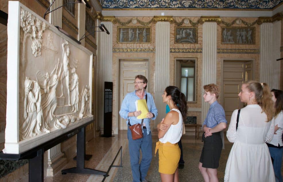 social program of our Italian school: guided tour around Milan